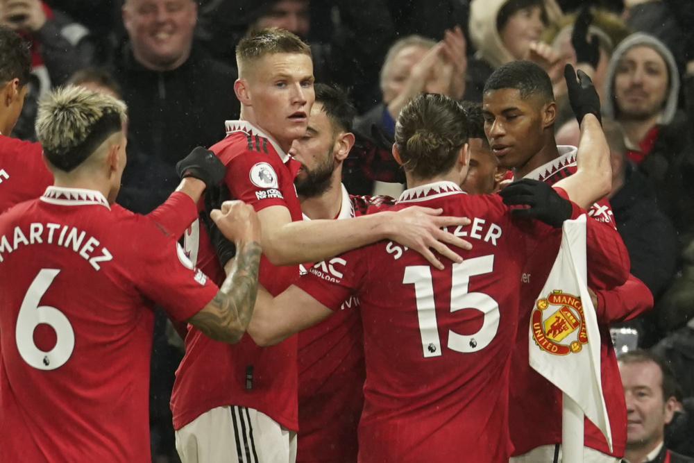 中场的传控 中场的传控